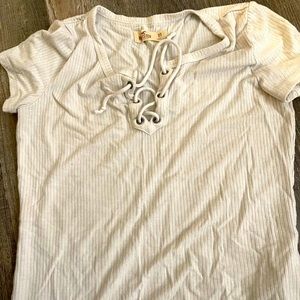Hollister white top
